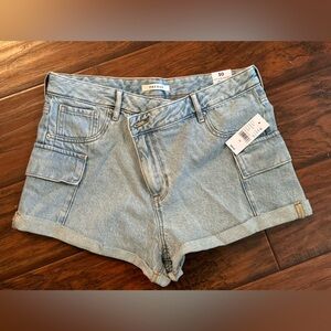 Pac Sun  Women’s Size 30 High Rise Cargo Shorts NWT